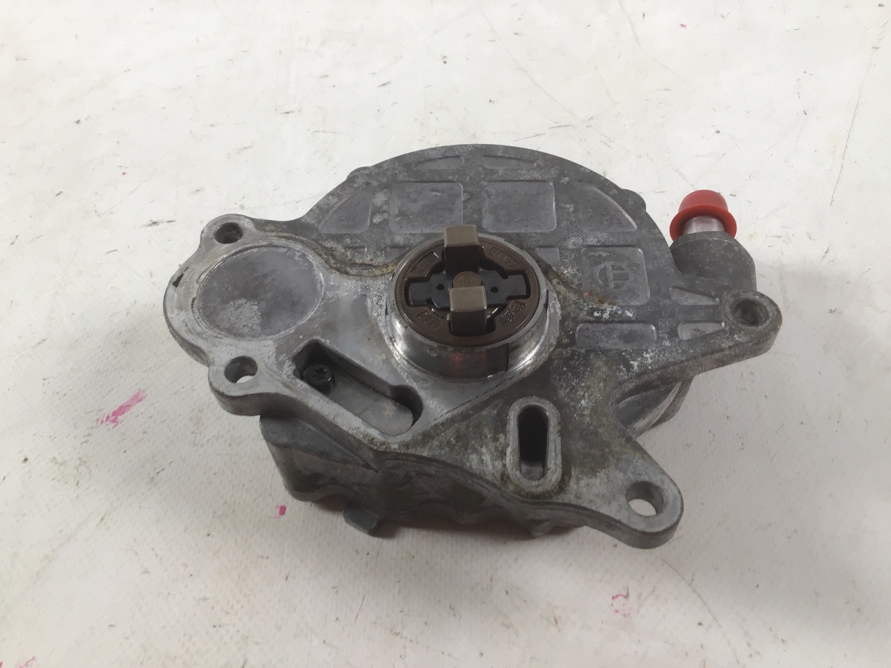 Unterdruckpumpe VW Passat B7 (362) 2.0 TDI  125 kW  170 PS (08.2010-12.2014)