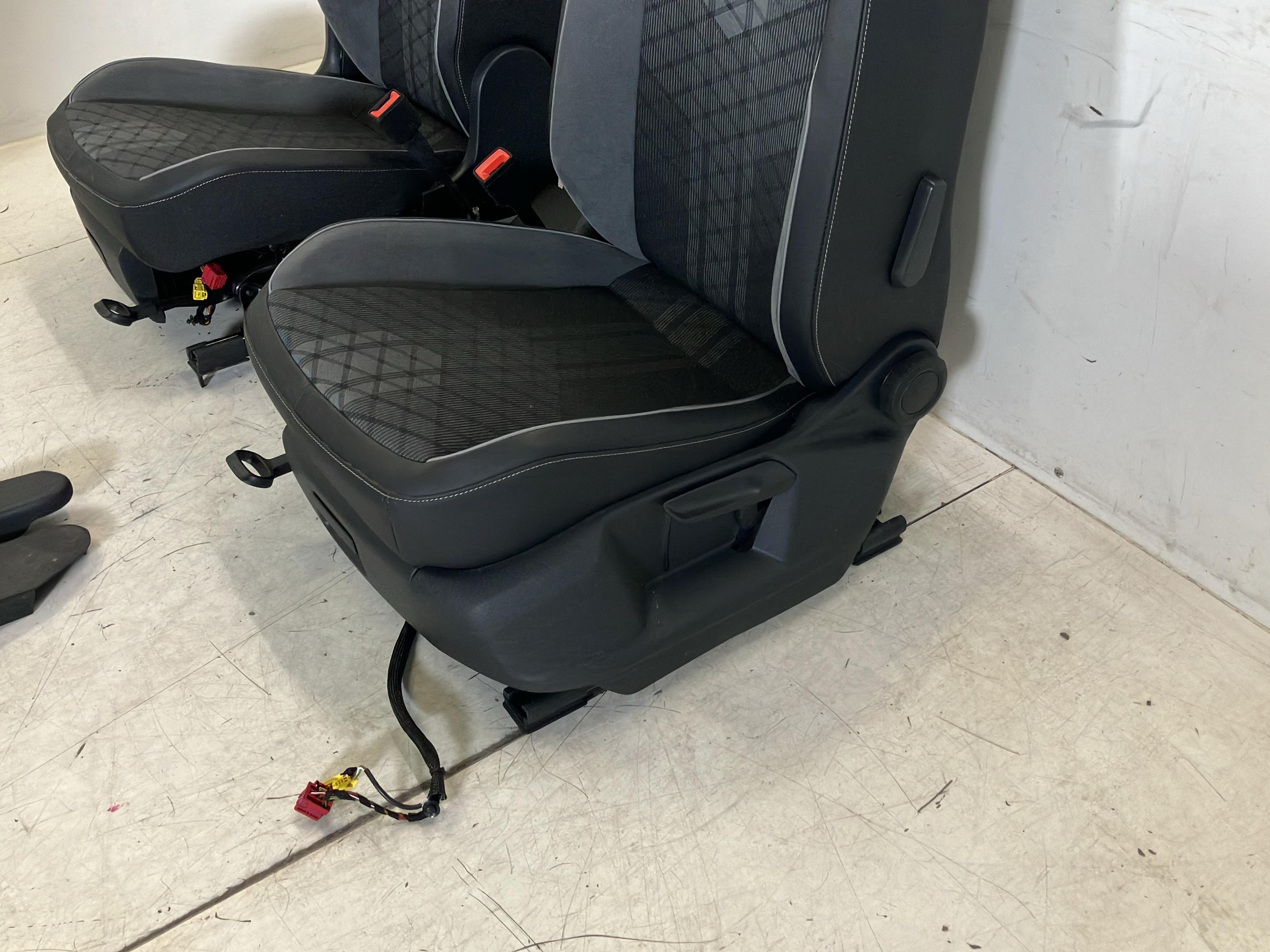 Accesorii interioare VW Tiguan Allspace (BW2) 2.0 TDI 4motion  147 kW  200 PS (06.2020-> )