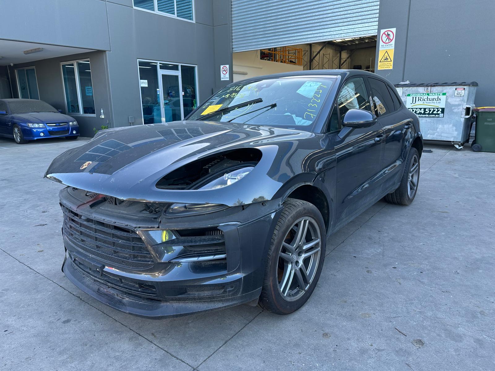 Macan 1 (95B) 3.0 S