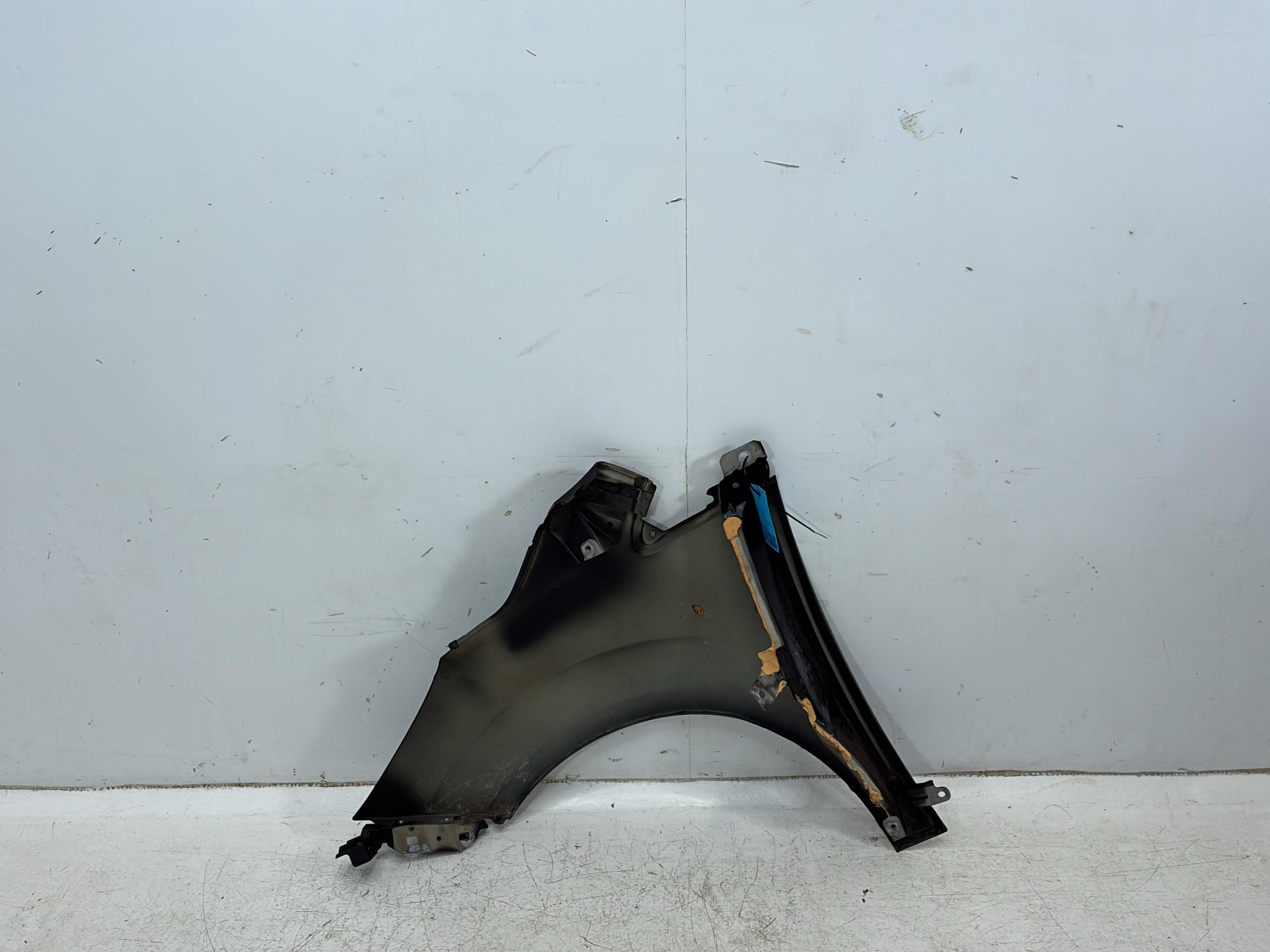 Aile avant droit FORD Ka (RU8) 1.2  51 kW  69 PS (10.2008-> )