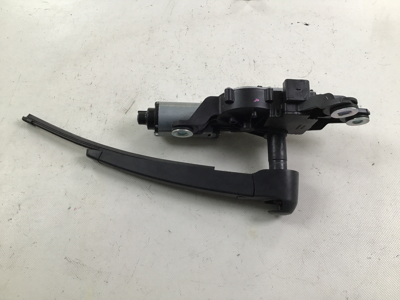 Wischermotor hinten VW Scirocco III (13) 2.0 TDI  103 kW  140 PS (08.2008-11.2017)