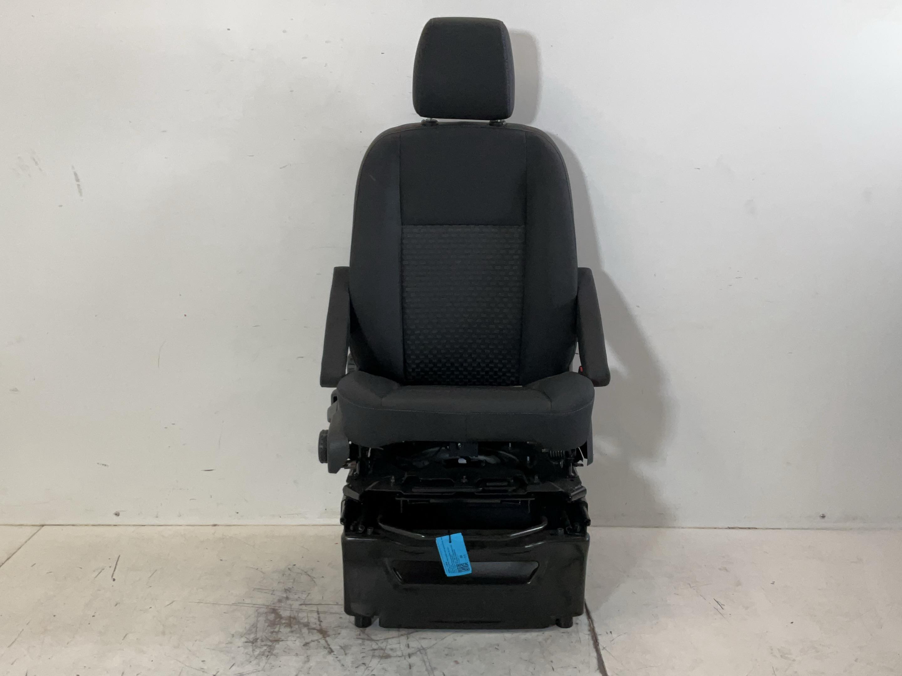 Sitz rechts vorne FORD Transit V363 Pritsche/Fahrgestell (FED, FFD) 2.0 EcoBlue  121 kW  165 PS (07.2023-> )