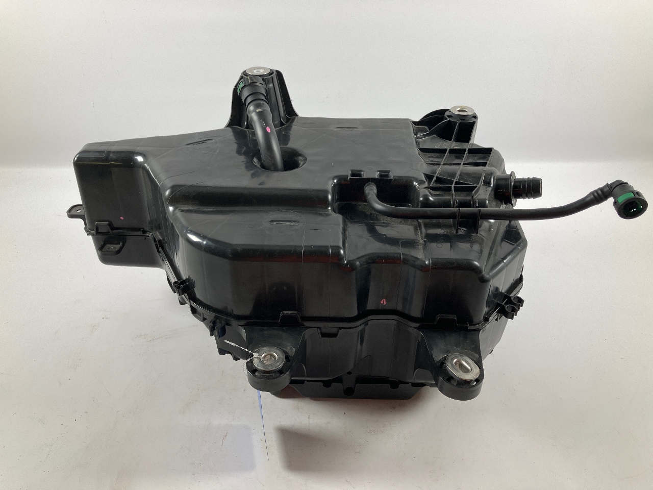 Zbiornik AdBlue FORD Transit V363 Bus (FAD, FBD) 2.0 TDCi  125 kW  170 PS (03.2016-> )