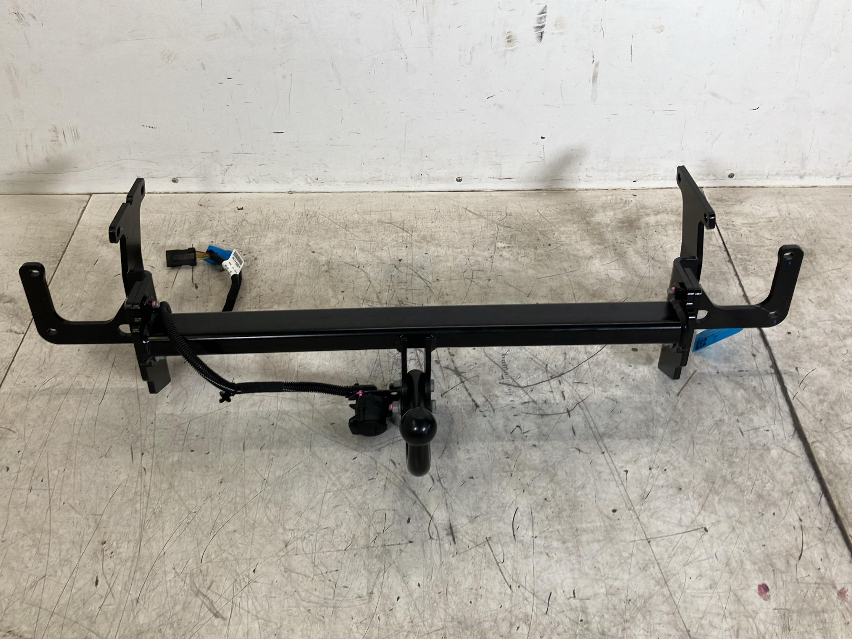 Cuplaj remorcă FIAT Scudo Kasten E-Scudo  100 kW  136 PS (01.2022-10.2023)