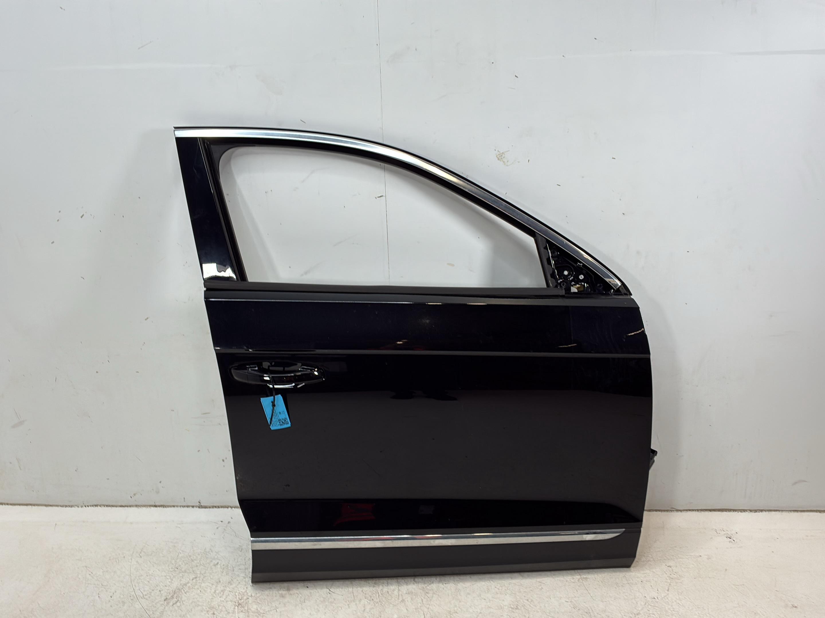 Door right front VW T-Roc (A11) 2.0 TSI 4motion  140 kW  190 PS (07.2017-> )