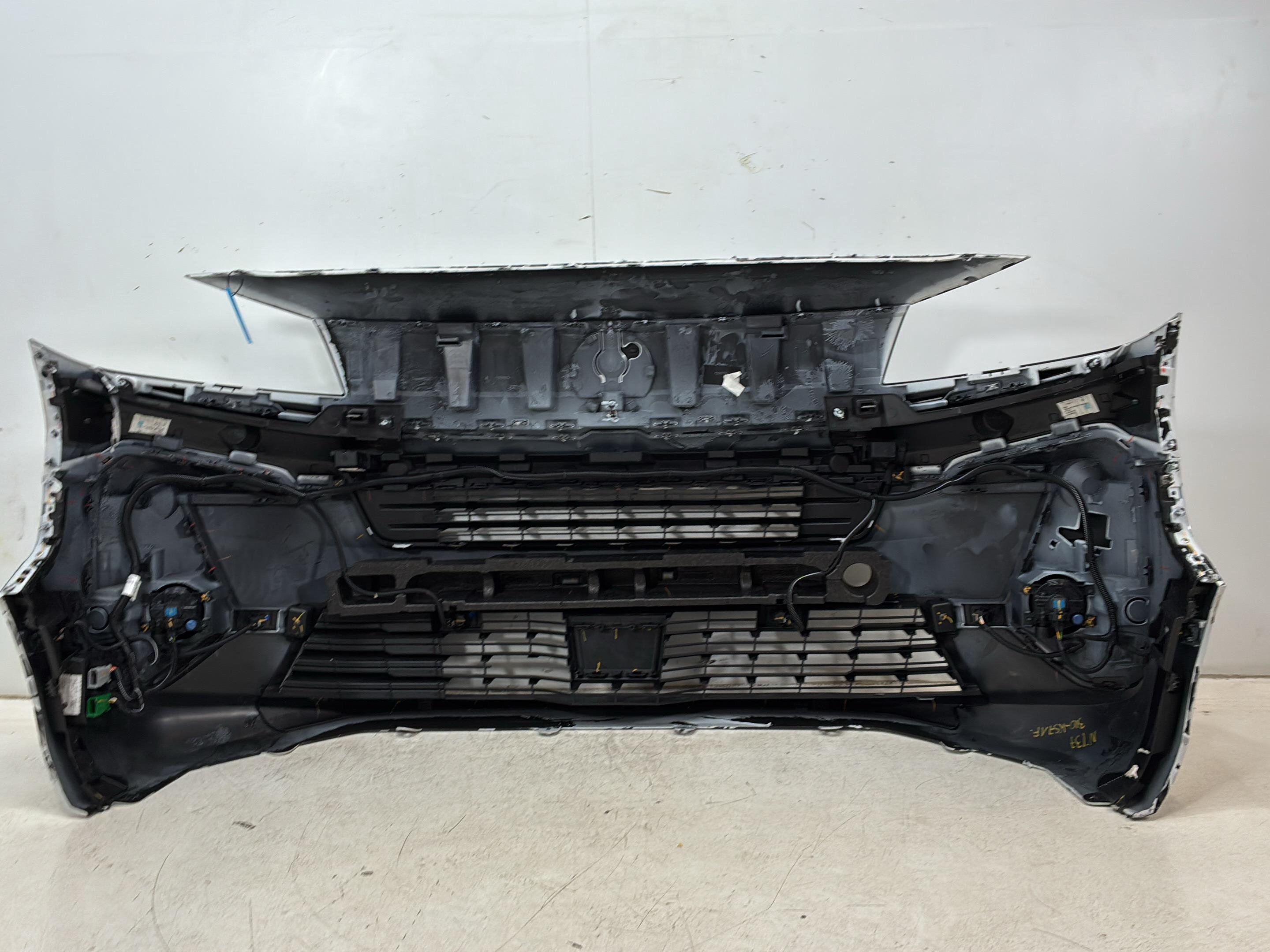Bumper front OPEL Vivaro C Kasten (K0) VIVARO-E HYDROGEN  100 kW  136 PS (08.2022-> )