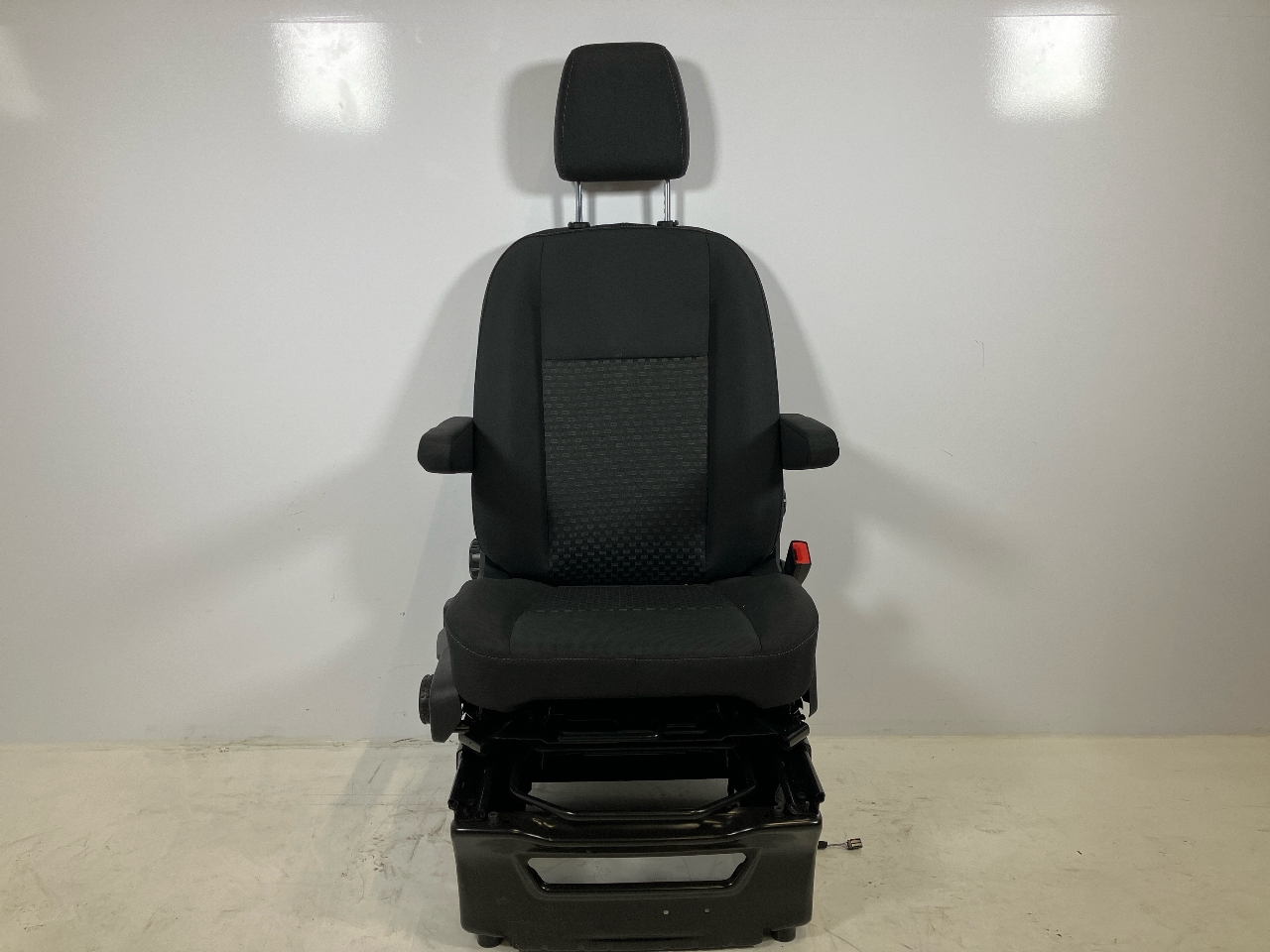 Seat right front FORD Transit V363 Pritsche/Fahrgestell (FED, FFD) 2.0 TDCi  125 kW  170 PS (03.2016-> )