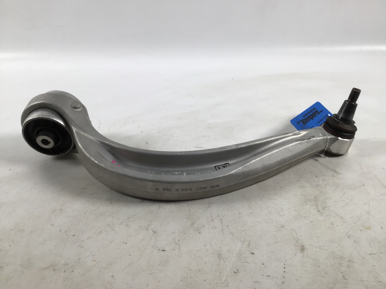 Wishbone right front AUDI e-tron (GEN) Electric quattro  300 kW  408 PS (09.2018-> ) Wishbone right front AUDI e-tron (GEN) Electric quattro  300 kW  408 PS (09.2018-> )