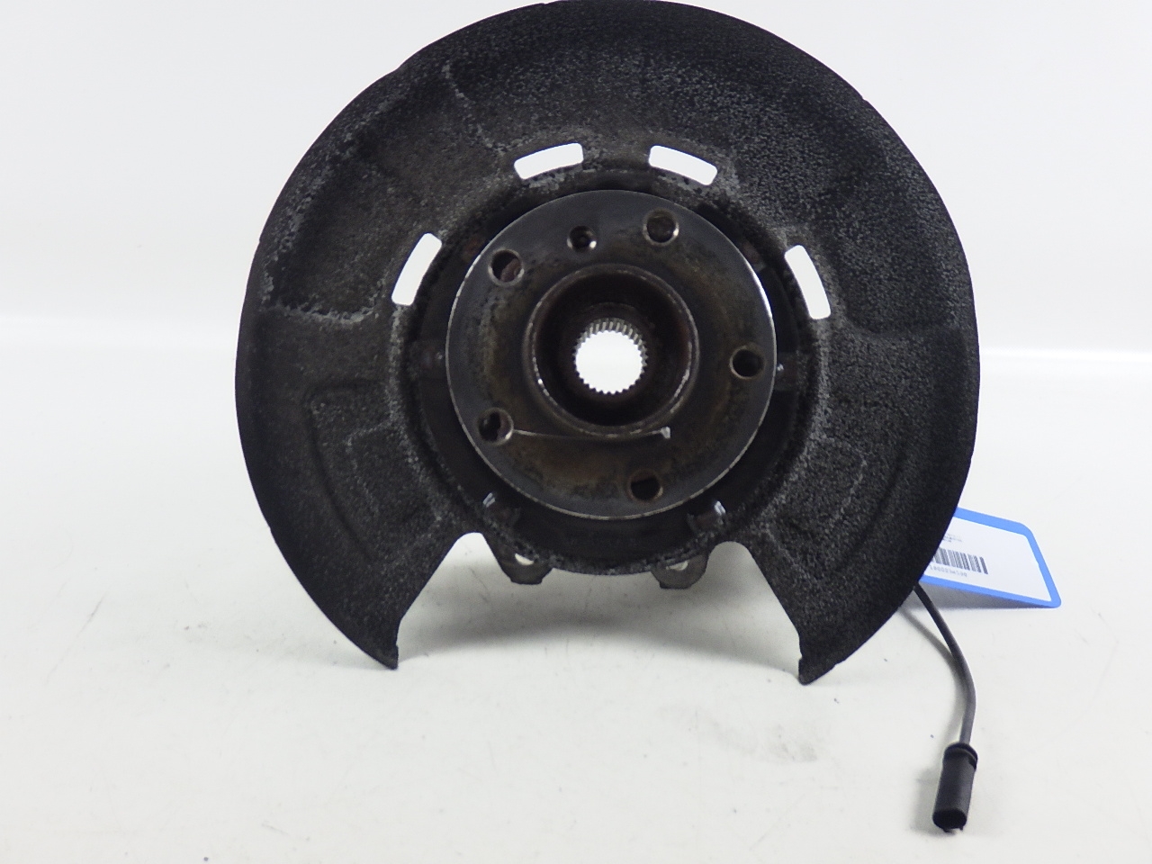 Achsschenkel links hinten BMW X5 (F15, F85) xDrive 30d  190 kW  258 PS (08.2013-07.2018) Achsschenkel links hinten BMW X5 (F15, F85) xDrive 30d  190 kW  258 PS (08.2013-07.2018)