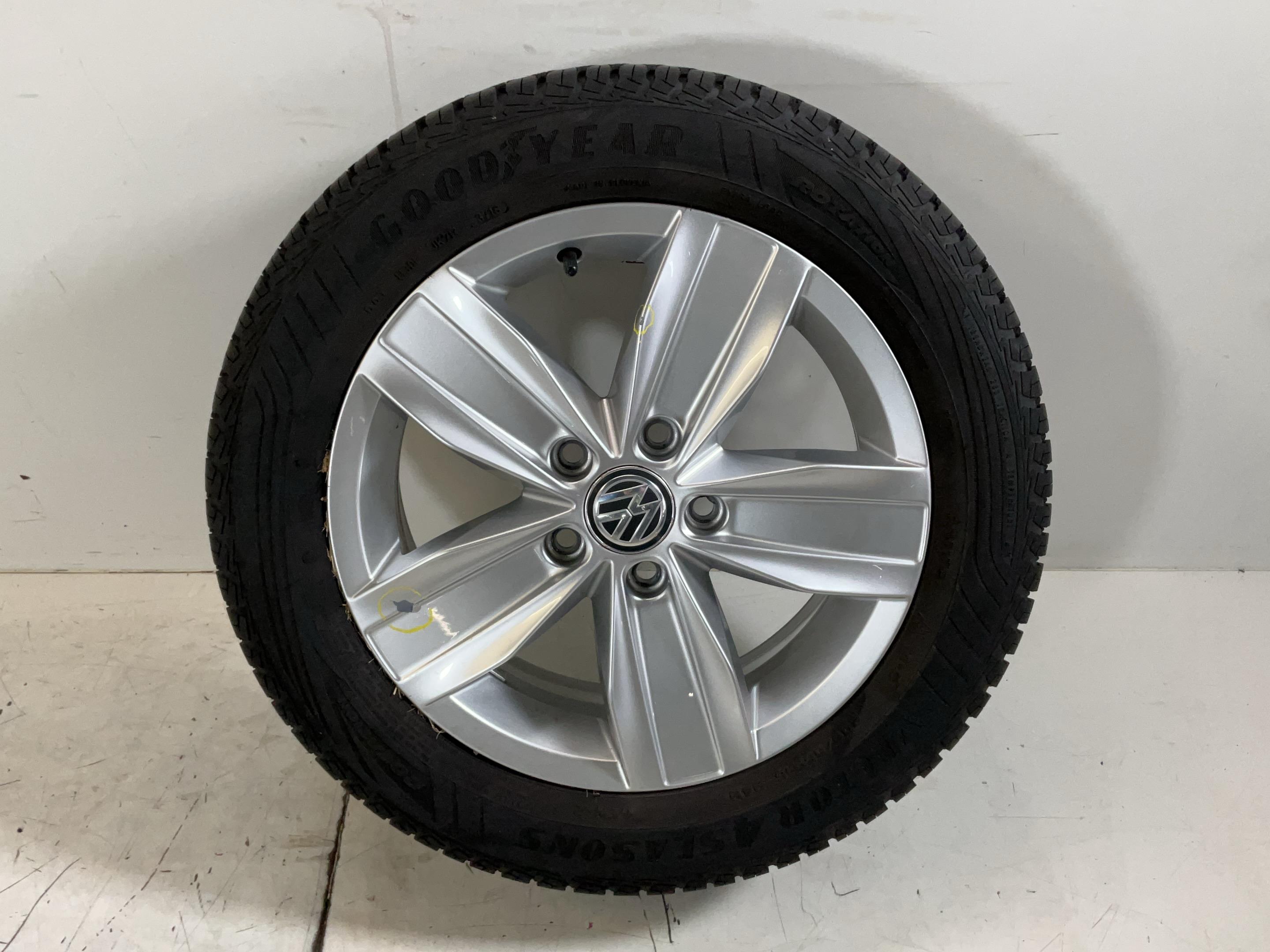 Entire wheel VW Caddy IV Kasten (SAA, SAH) 1.4 TSI  92 kW  125 PS (05.2015-> )