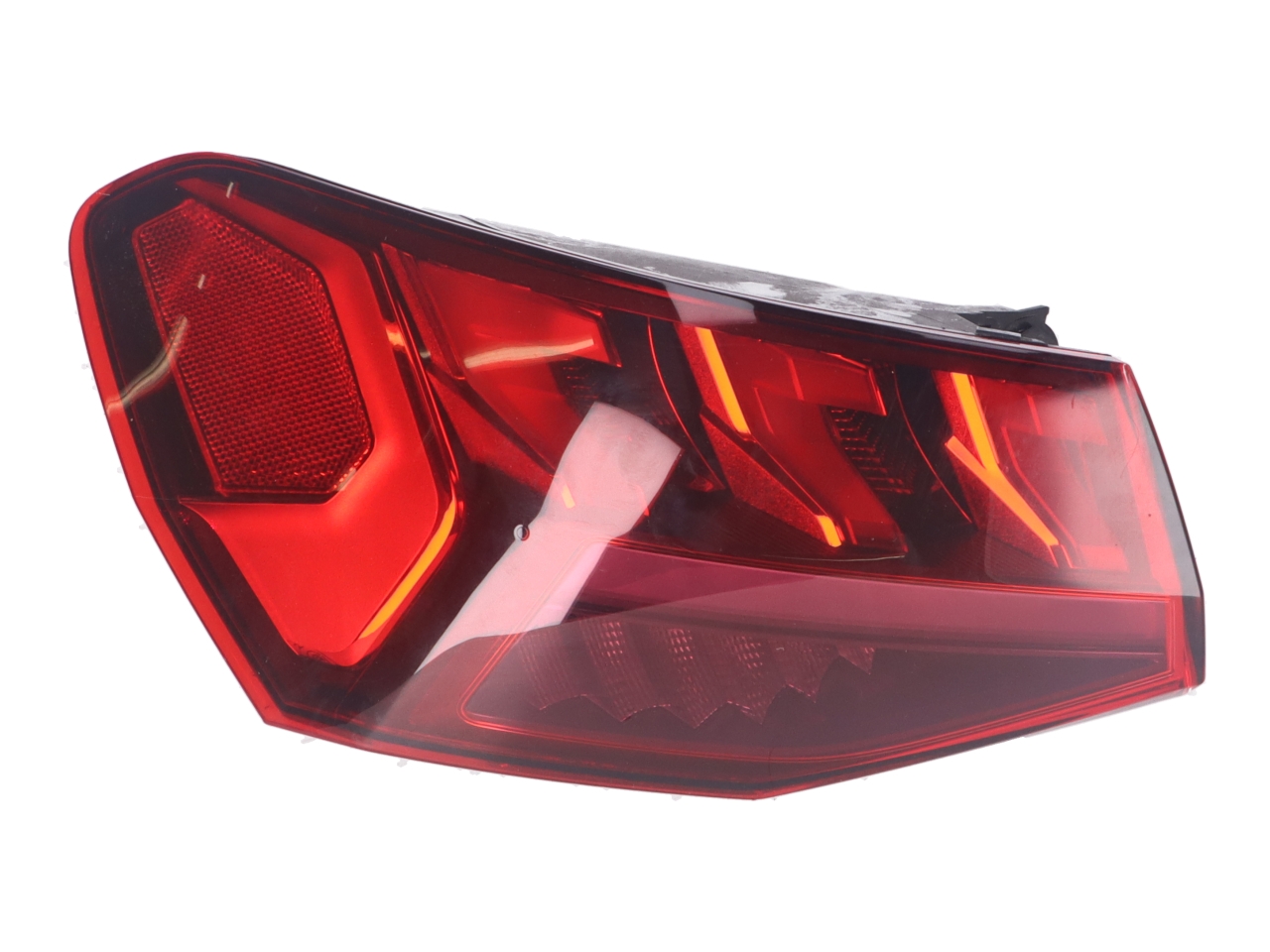 Tail-lamp left outside AUDI A3 Sportback (8Y) 35 TFSI  110 kW  150 PS (11.2019-> )