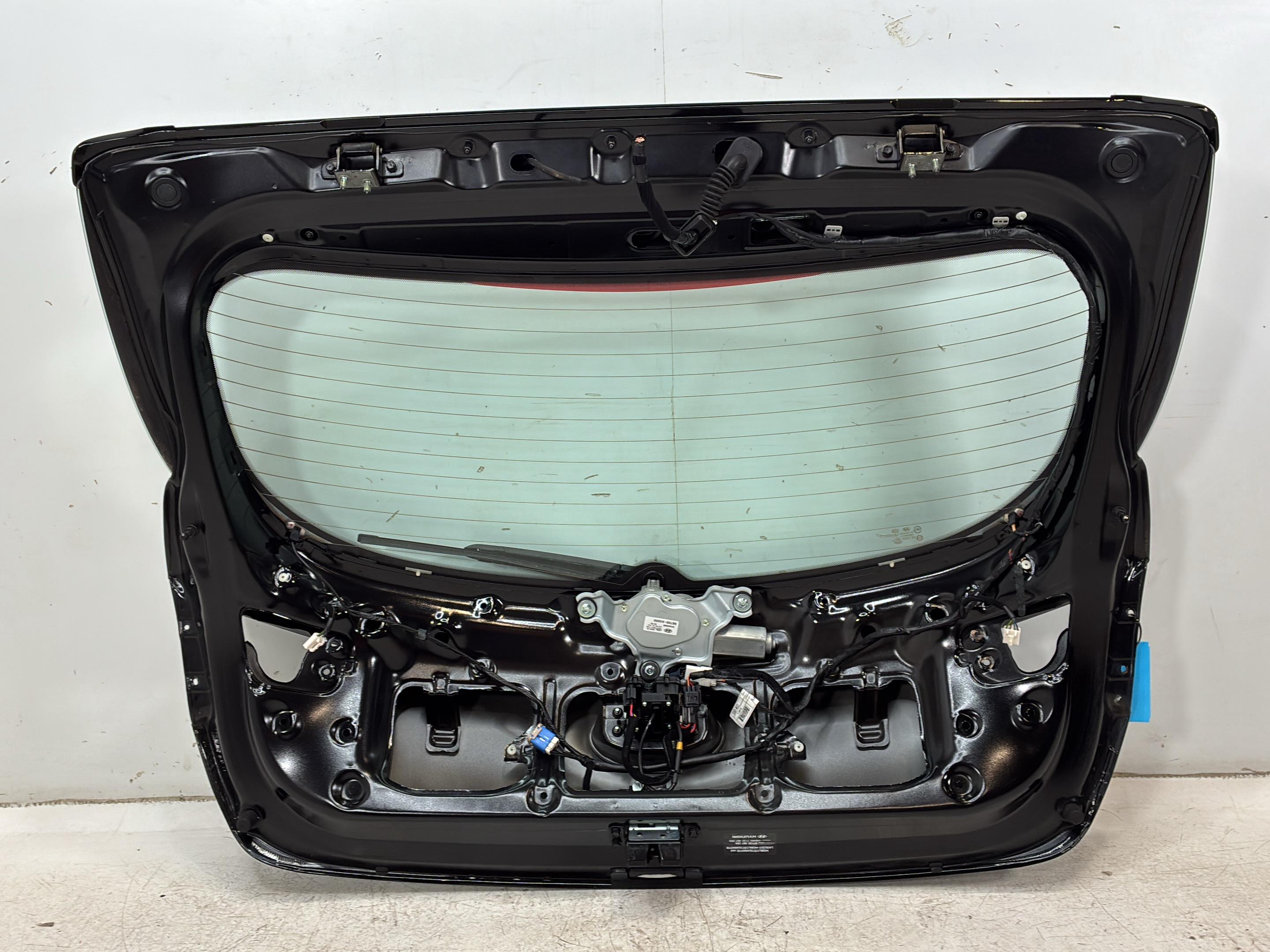 Hayon / capacul portbagajului HYUNDAI i30 II (GD) 1.4  73 kW  99 PS (12.2011-12.2015)