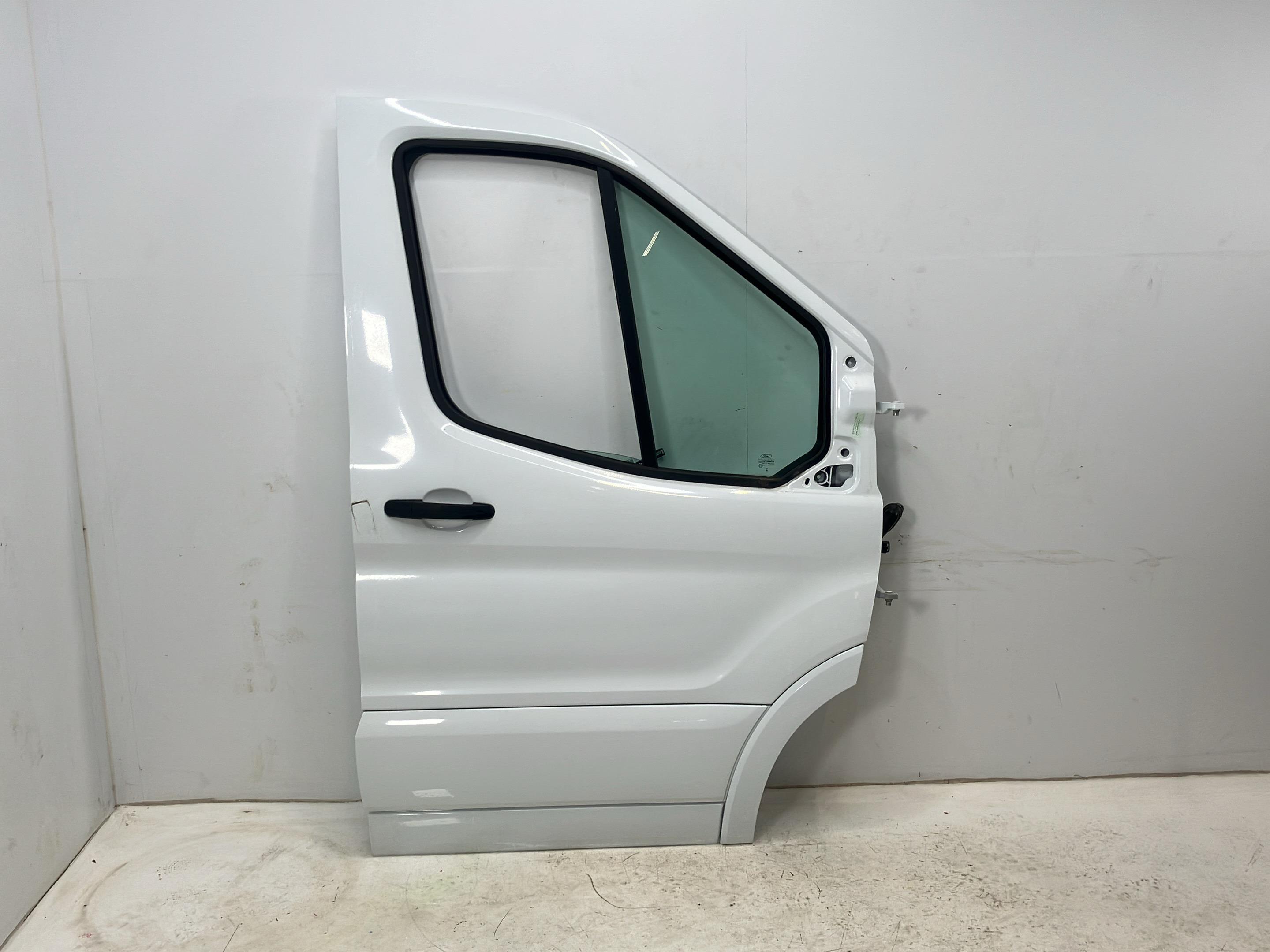 drzwi prawy przód FORD Transit V363 Pritsche/Fahrgestell (FED, FFD) 2.0 EcoBlue  121 kW  165 PS (07.2023-> )