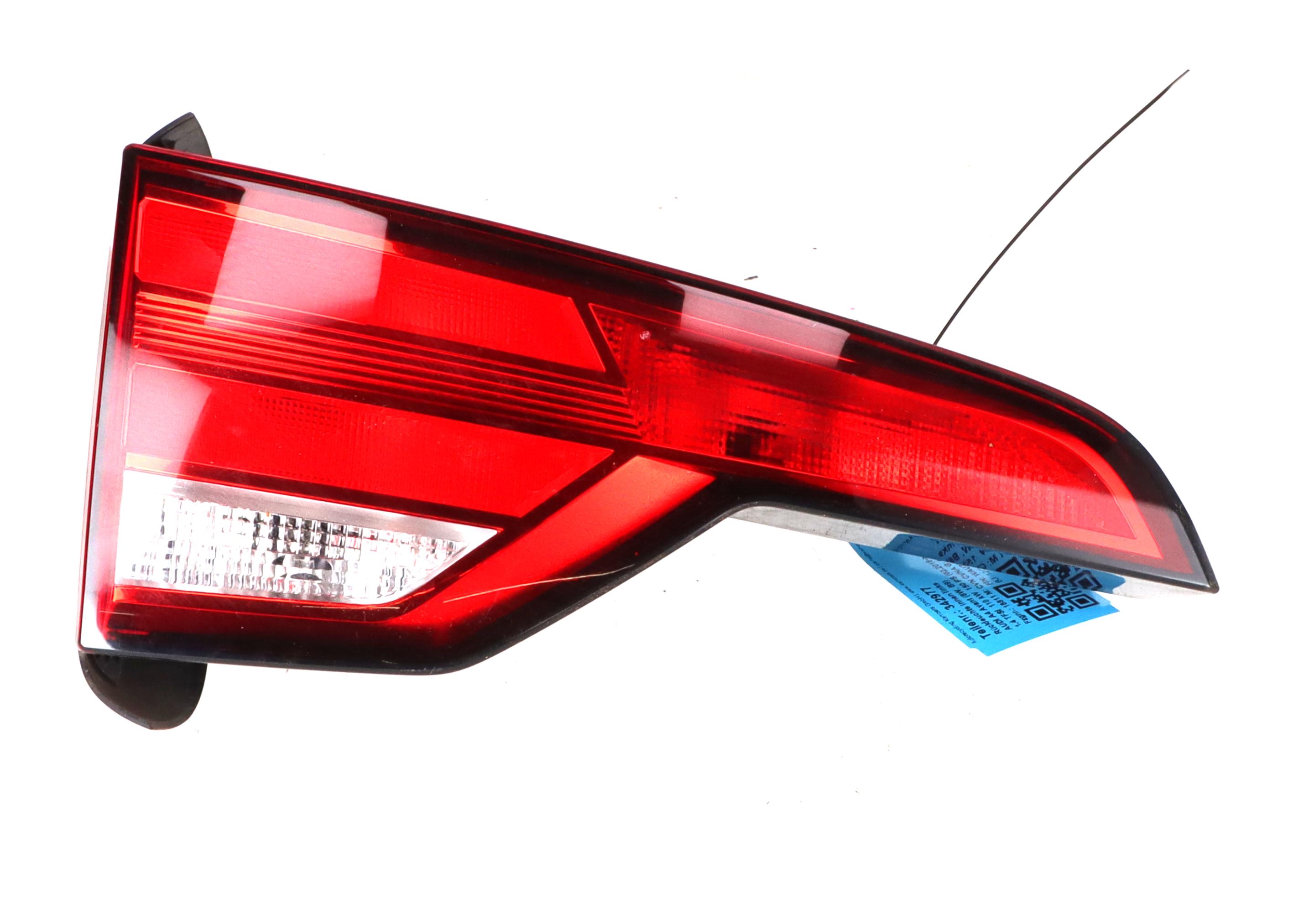 Rückleuchte innen links AUDI A4 Avant (8W, B9) 1.4 TFSI  110 kW  150 PS (02.2016-> )