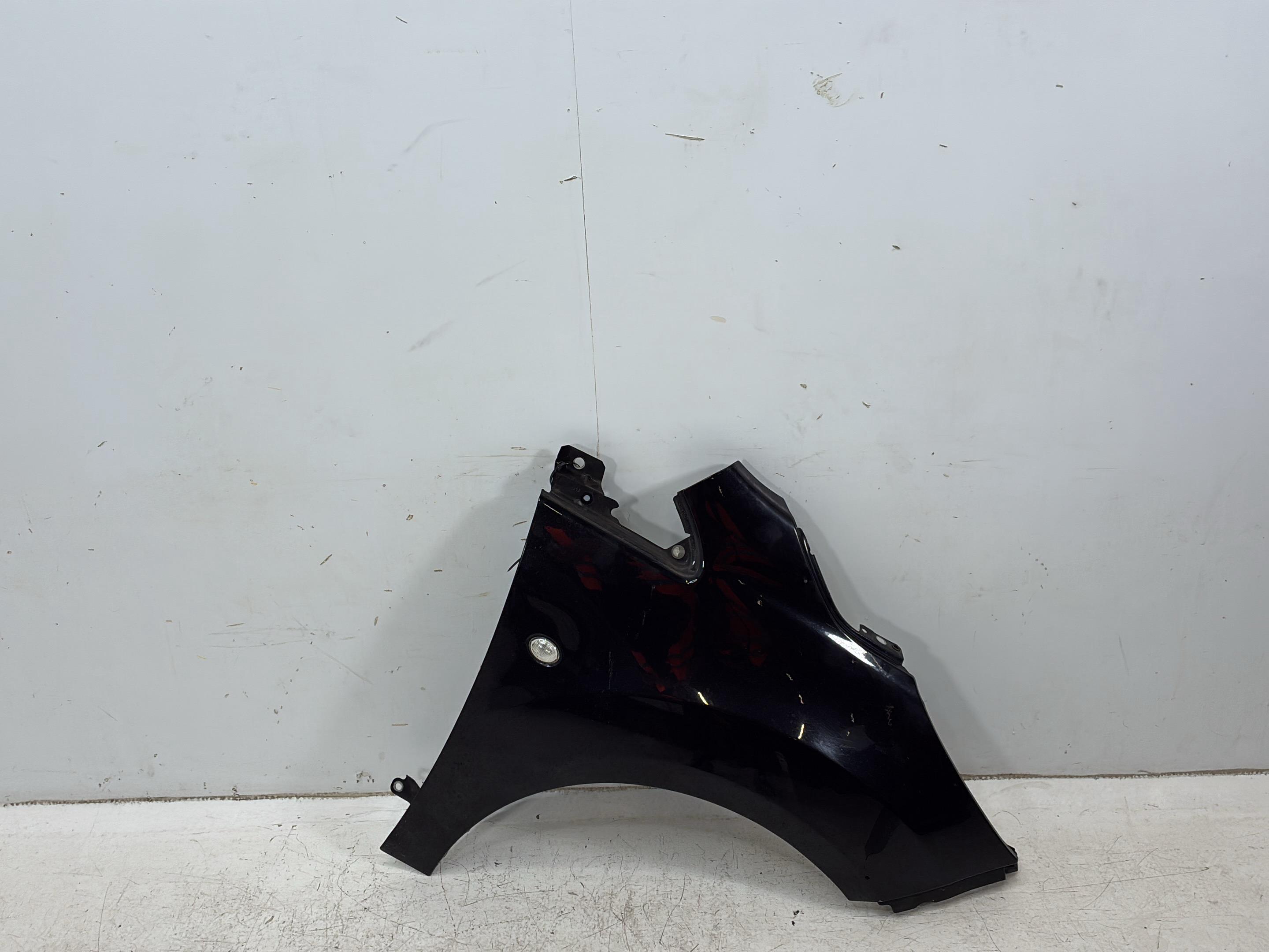 Aile avant droit FORD Ka (RU8) 1.2  51 kW  69 PS (10.2008-> )