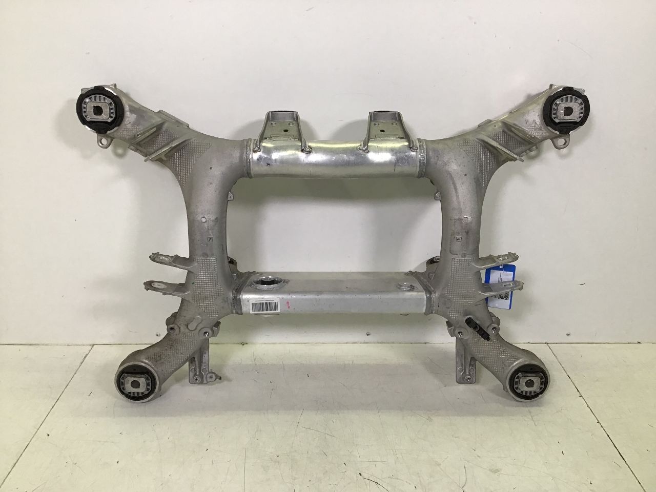 Corps d'essieu arrière BMW 7er (G11, G12) M760Li xDrive  448 kW  610 PS (12.2016-02.2019)