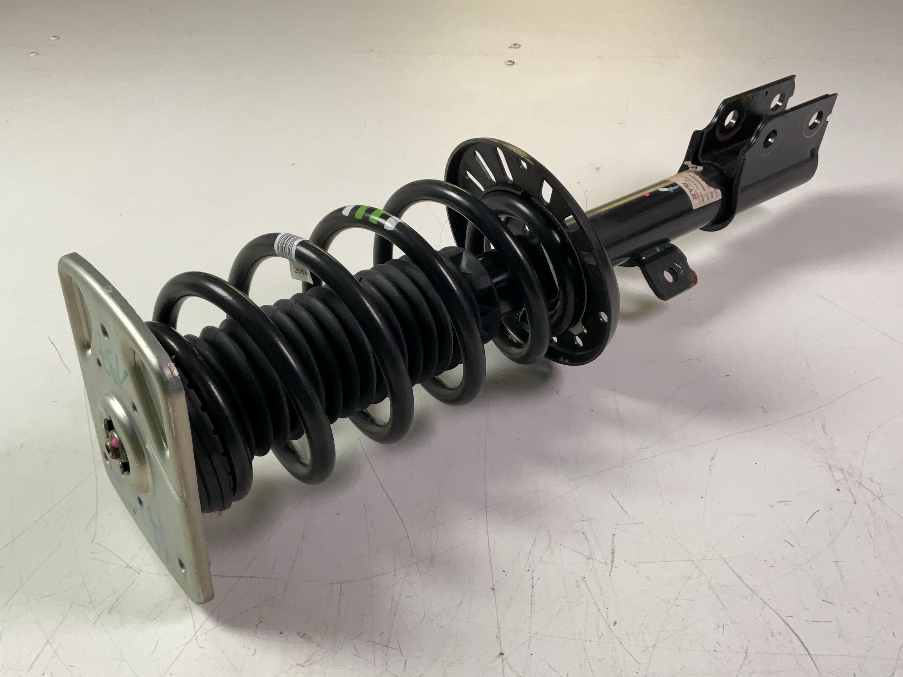 Suspension strut right front OPEL Vivaro C Kasten (K0) Vivaro-e HYDROGEN  100 kW  136 PS (10.2024-> )