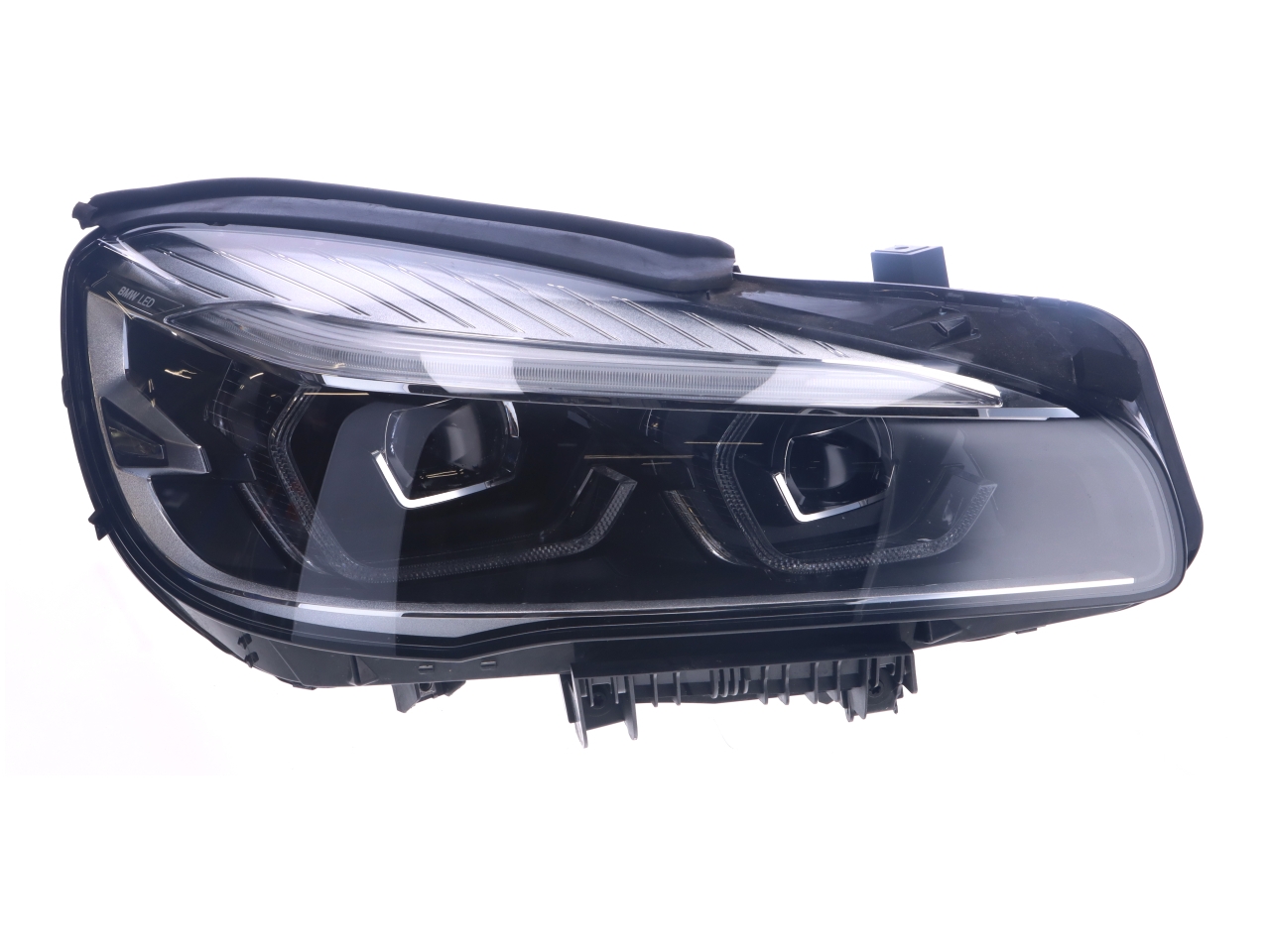 Hauptscheinwerfer rechts BMW 2er Gran Tourer (F46) 220i  141 kW  192 PS (03.2015-02.2018) Hauptscheinwerfer rechts BMW 2er Gran Tourer (F46) 220i  141 kW  192 PS (03.2015-02.2018)