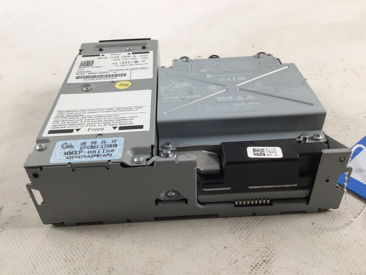 Jednostka główna (multimedia) AUDI e-tron (GEN) Electric quattro  300 kW  408 PS (09.2018-> )