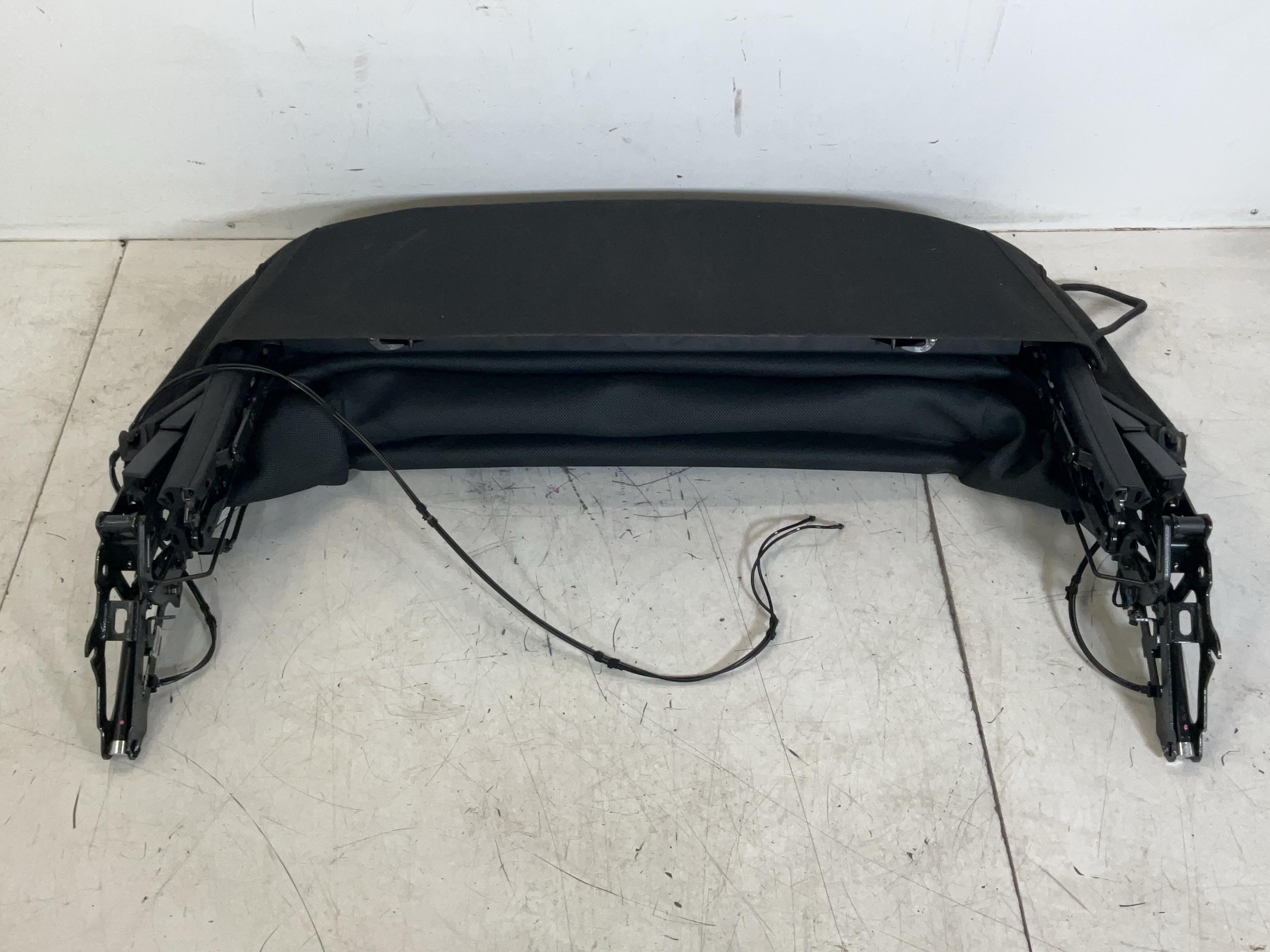 Dach kabrioletu VW T-Roc Cabrio (AC7) 1.5 TSI  110 kW  150 PS (12.2019-> )