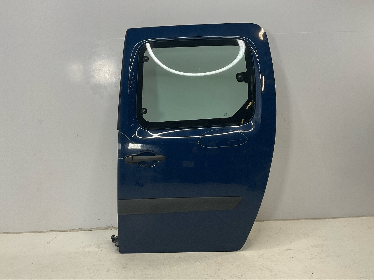 Schiebetür links MERCEDES-BENZ Citan Tourer (W415) 108 CDI  59 kW  80 PS (02.2019-> ) Schiebetür links MERCEDES-BENZ Citan Tourer (W415) 108 CDI  59 kW  80 PS (02.2019-> )