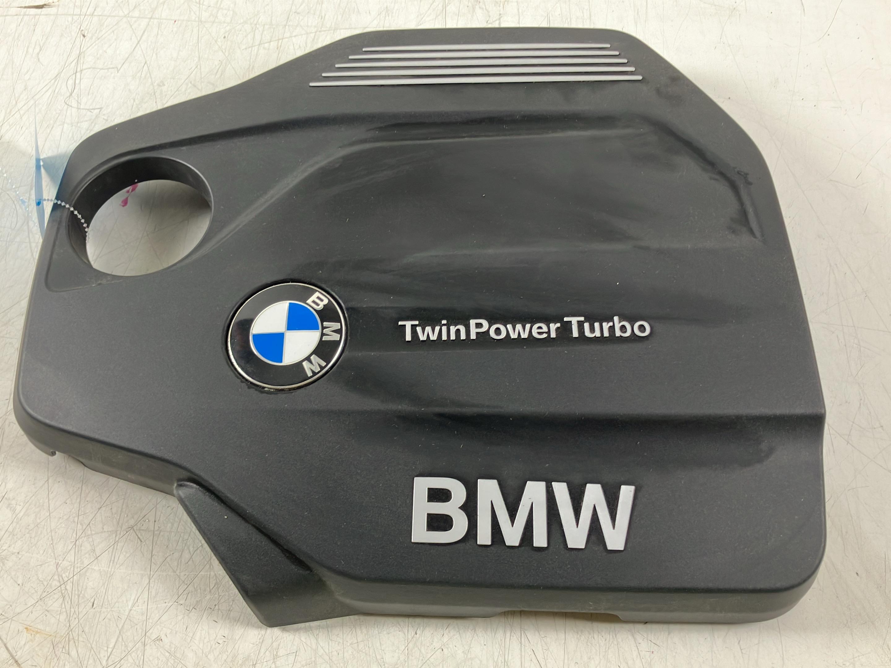 Motorabdeckung BMW 1er (F20) 120d  140 kW  190 PS (03.2015-> )
