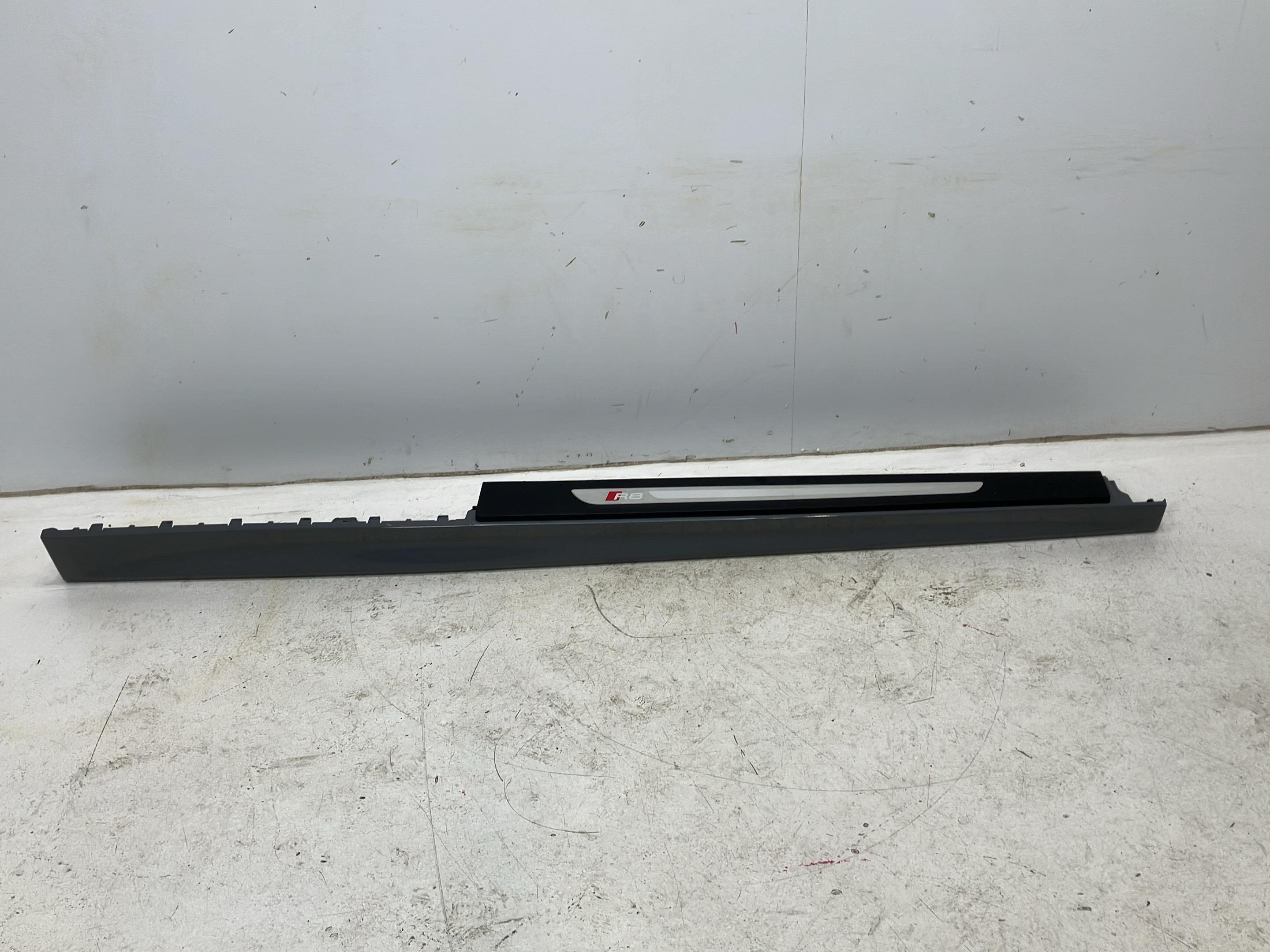 Verkleidung Schweller rechts AUDI R8 Spyder (4S) 5.2 FSI quattro  397 kW  540 PS (05.2016-> )