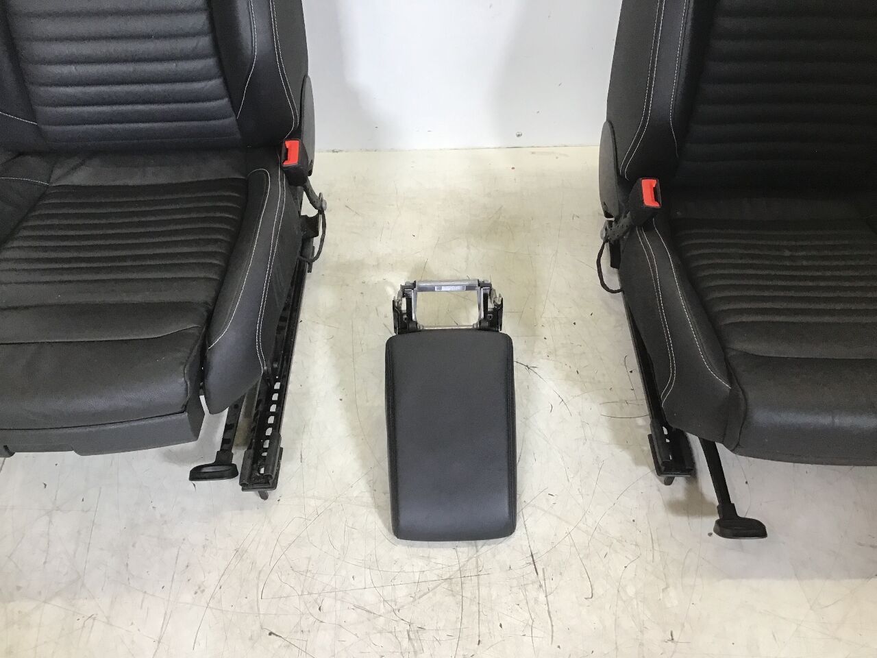 NEU Sitze Sitzausstattung Innenausstattung Komplett VW PASSAT B8