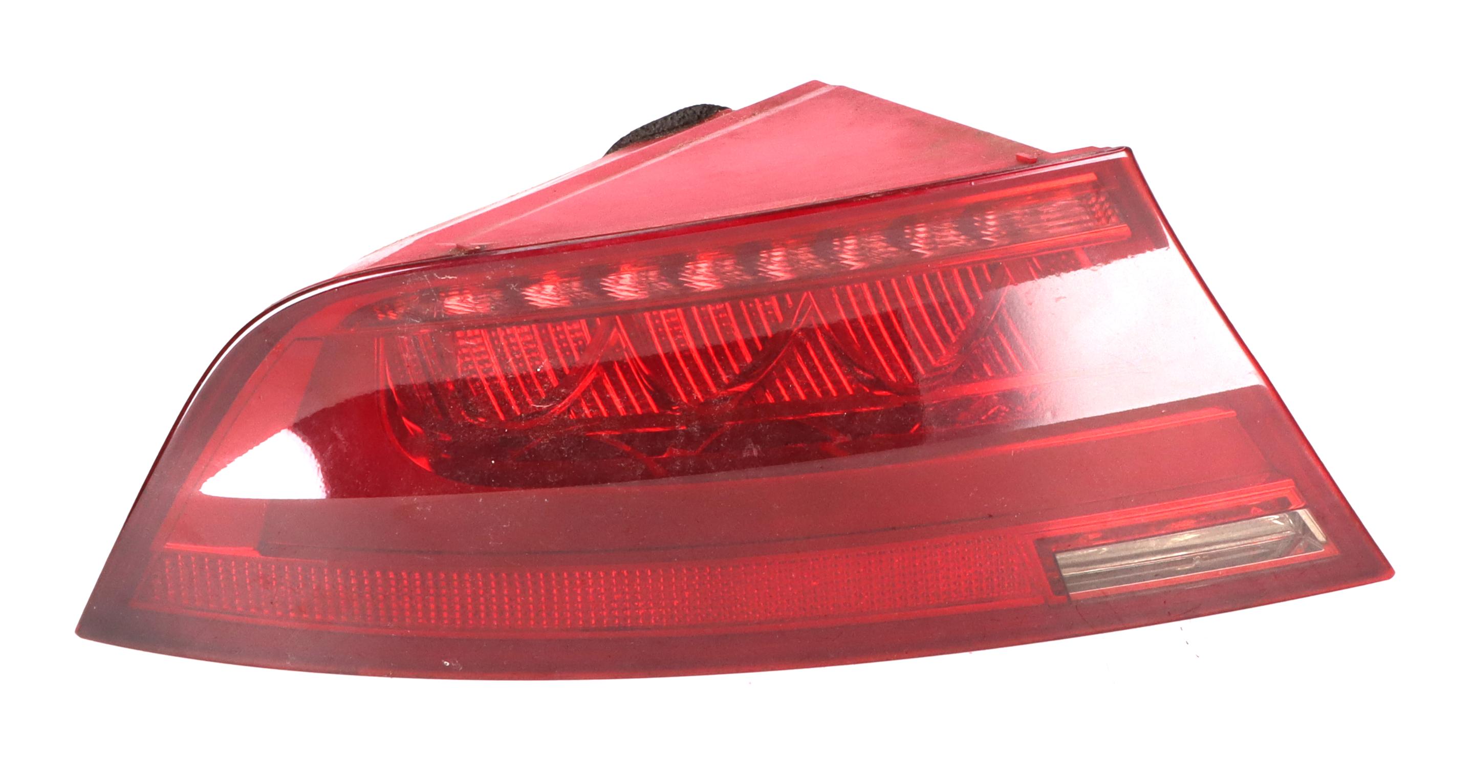 Lampă spate exterior stânga AUDI A7 Sportback (4G) 3.0 TDI quattro  180 kW  245 PS (10.2010-06.2016)