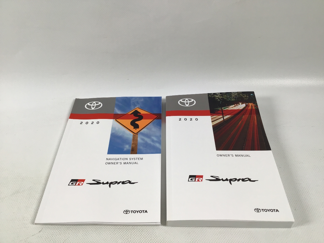 Bordbuch TOYOTA Supra (DB) 3.0 GR  250 kW  340 PS (03.2019-> ) Bordbuch TOYOTA Supra (DB) 3.0 GR  250 kW  340 PS (03.2019-> )