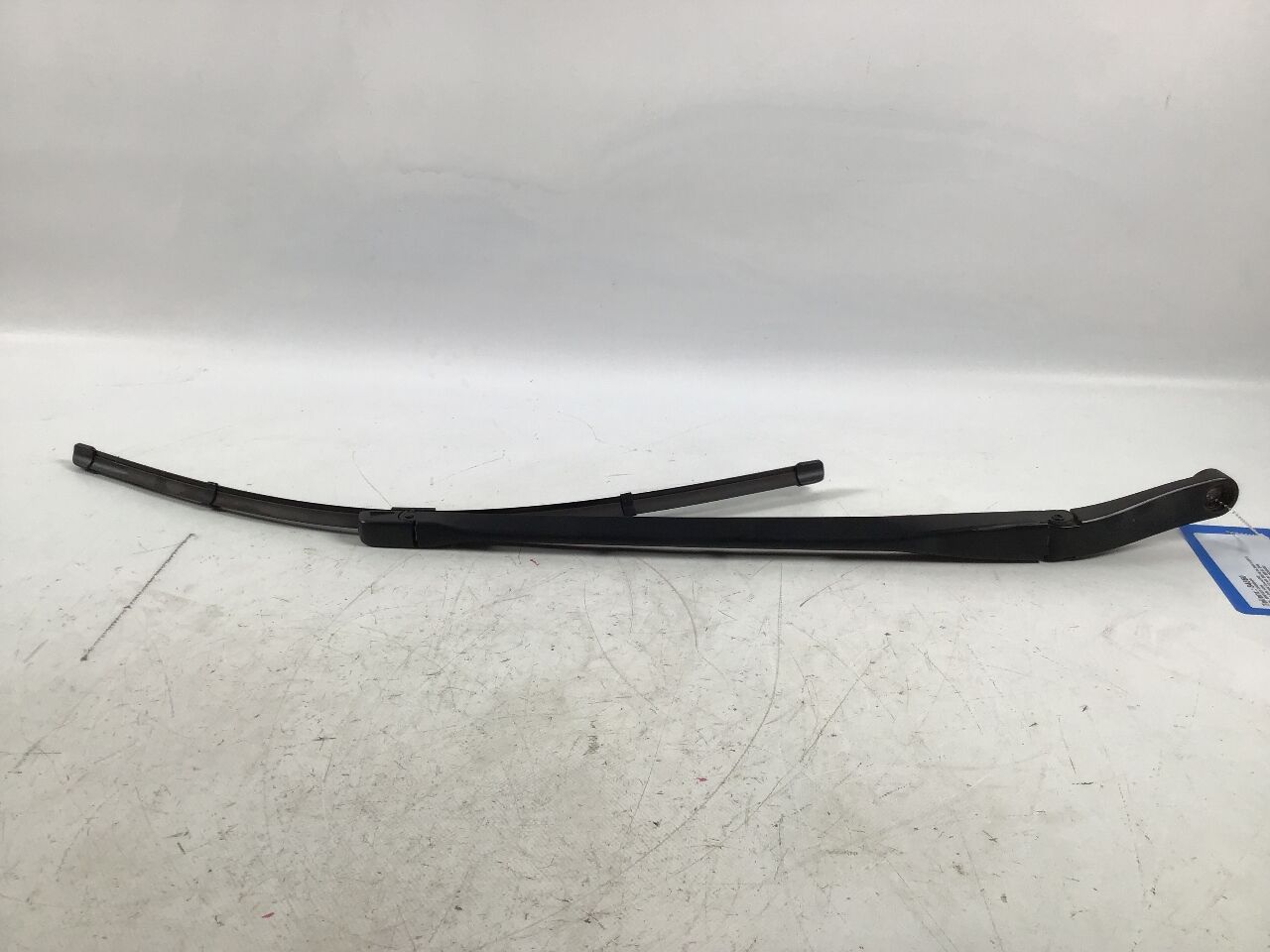 Wiper arm left front BENTLEY Continental Coupe (3W) 6.0  412 kW  560 PS (06.2003-12.2011)
