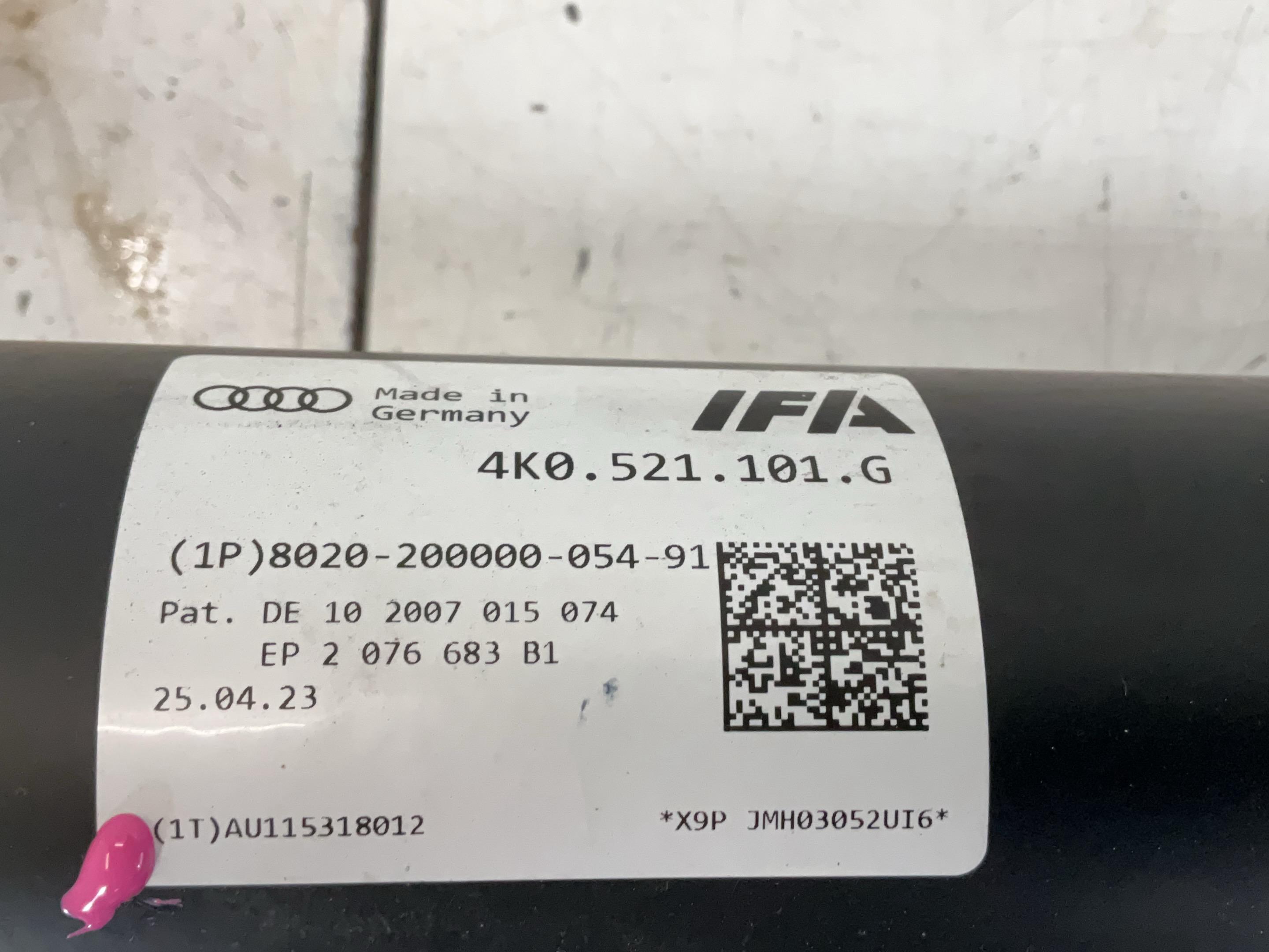 Wał Cardana AUDI A6 Avant (4A, C8) 40 TDI Mild Hybrid  150 kW  204 PS (05.2018-> )
