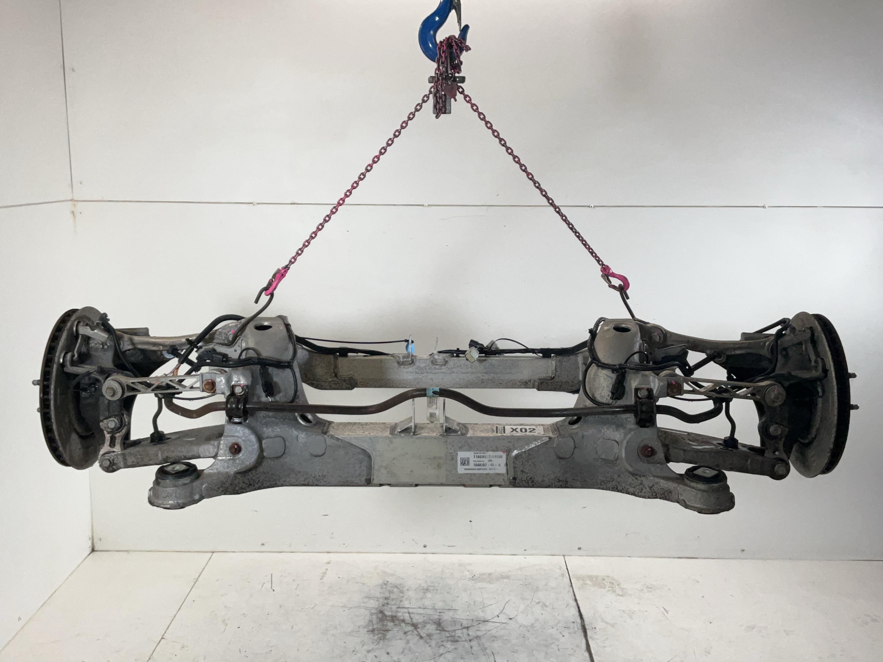 Rear axle complete TESLA Model X (5YJX) 100D AWD  386 kW  525 PS (08.2017-> )