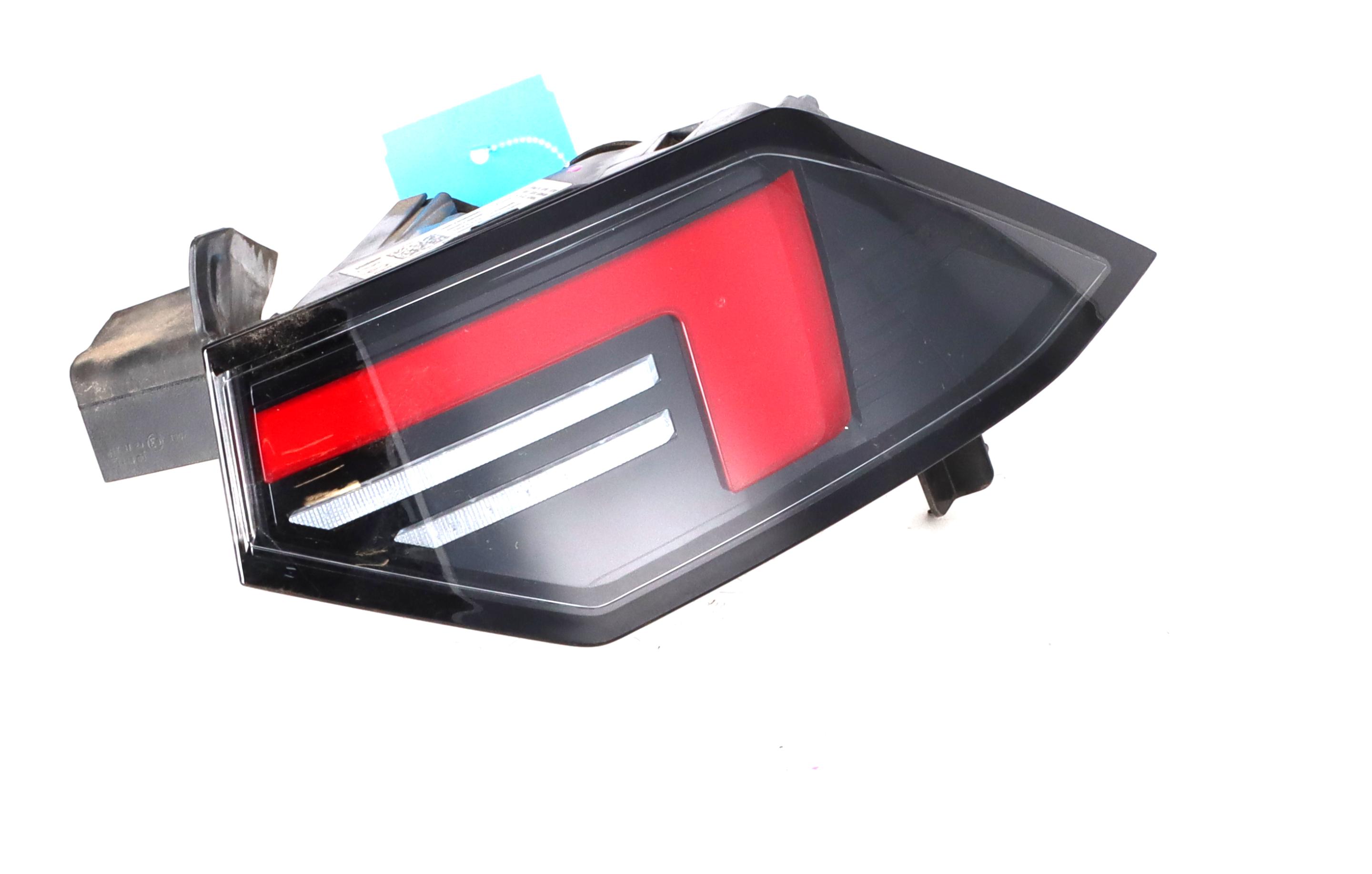 Tail-lamp right outside OPEL Astra L Sports Tourer (OV5) Astra-e  115 kW  156 PS (03.2023-> )