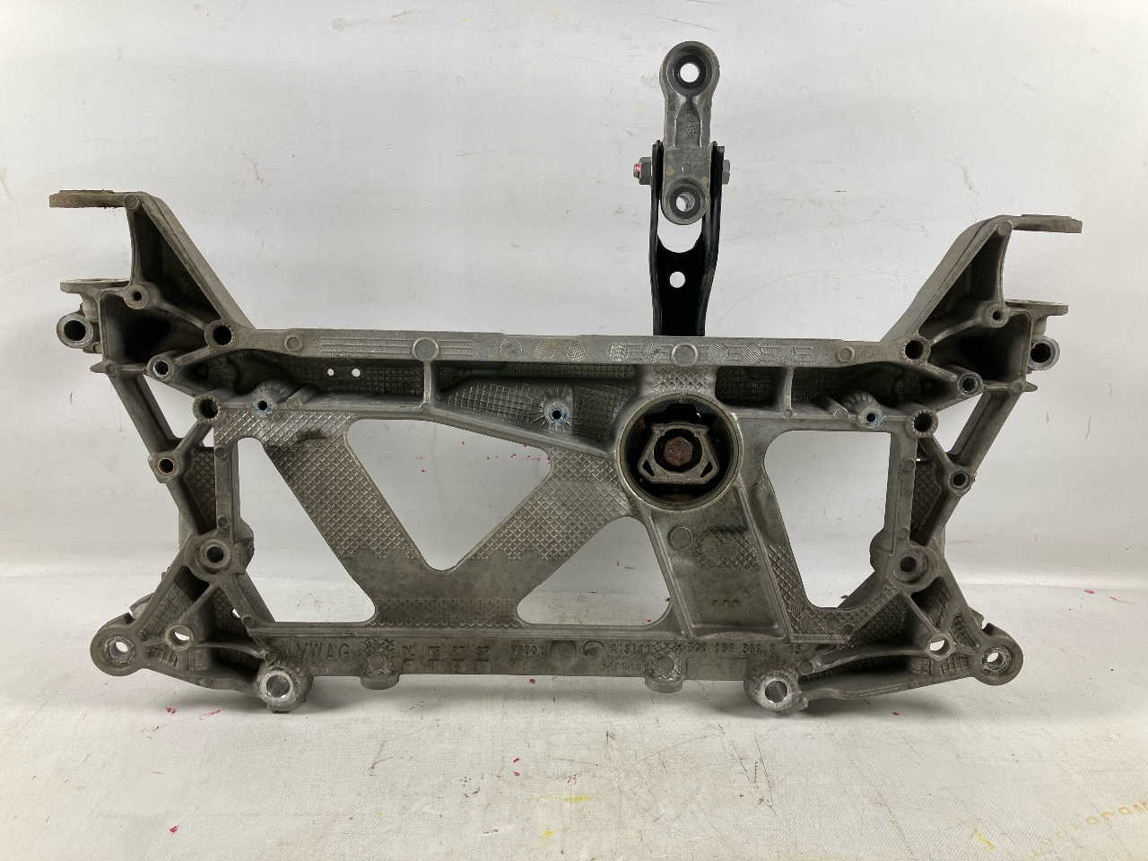 Vorderachsträger AUDI A3 Sportback (8V) 1.4 TFSI e-tron  110 kW  150 PS (05.2014-> ) Vorderachsträger AUDI A3 Sportback (8V) 1.4 TFSI e-tron  110 kW  150 PS (05.2014-> )