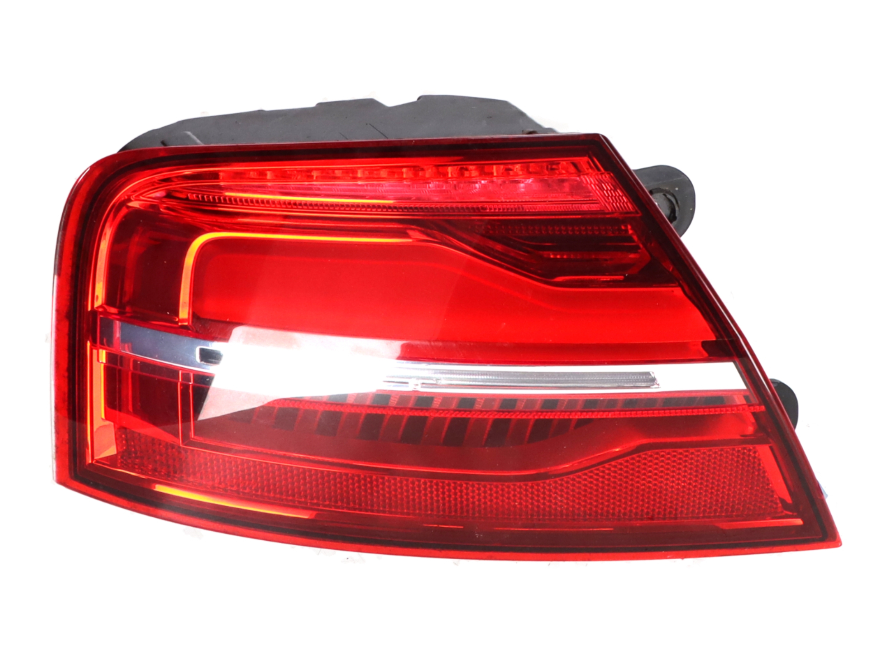 Tylne światło lewa zewnętrzna AUDI A8 (4H) 3.0 TDI quattro  190 kW  258 PS (10.2013-01.2018)