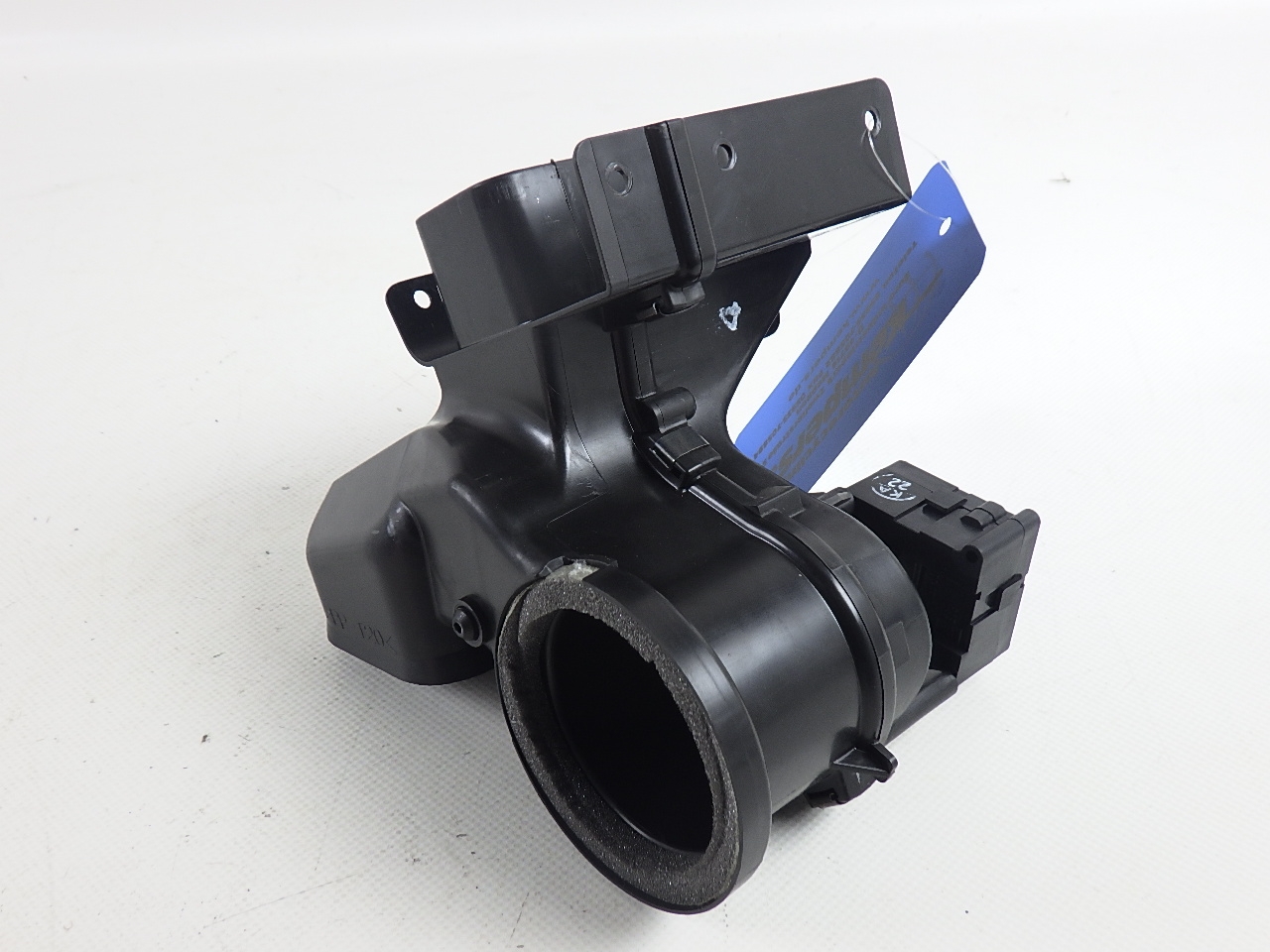 Canal de chauffage BENTLEY Flying Spur (4W) 6.0  460 kW  626 PS (03.2013-> ) Canal de chauffage BENTLEY Flying Spur (4W) 6.0  460 kW  626 PS (03.2013-> )