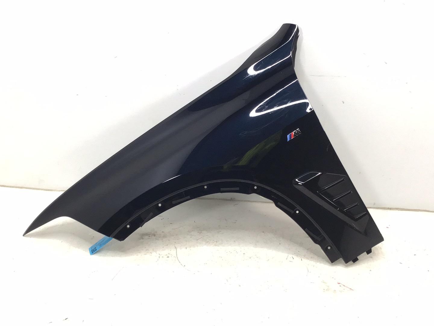 Fender left front BMW X5 (G05, F95) xDrive40d Mild-Hybrid  259 kW  352 PS (06.2023-> )